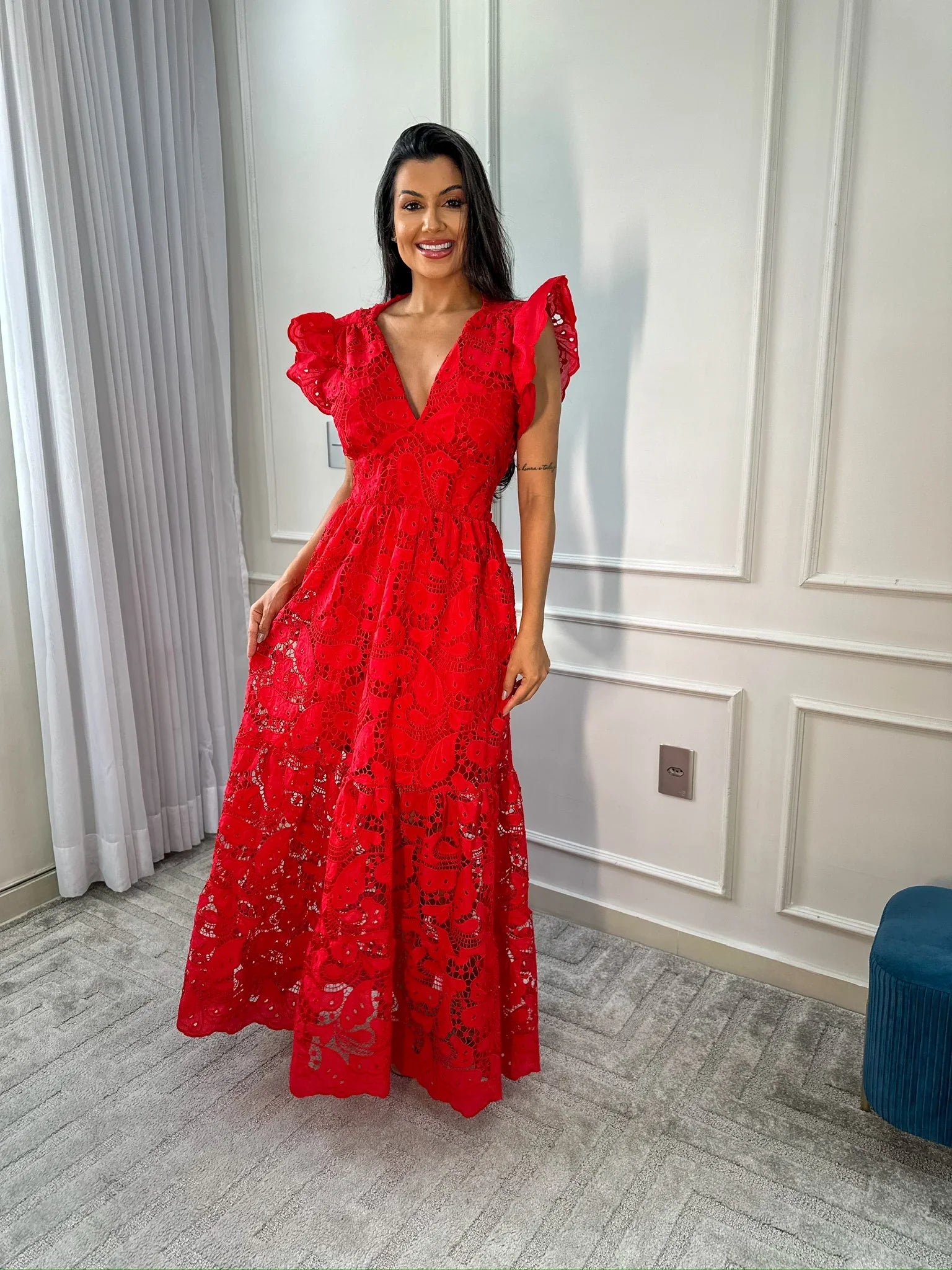 Vestido Gloria Longo de Renda Vermelho