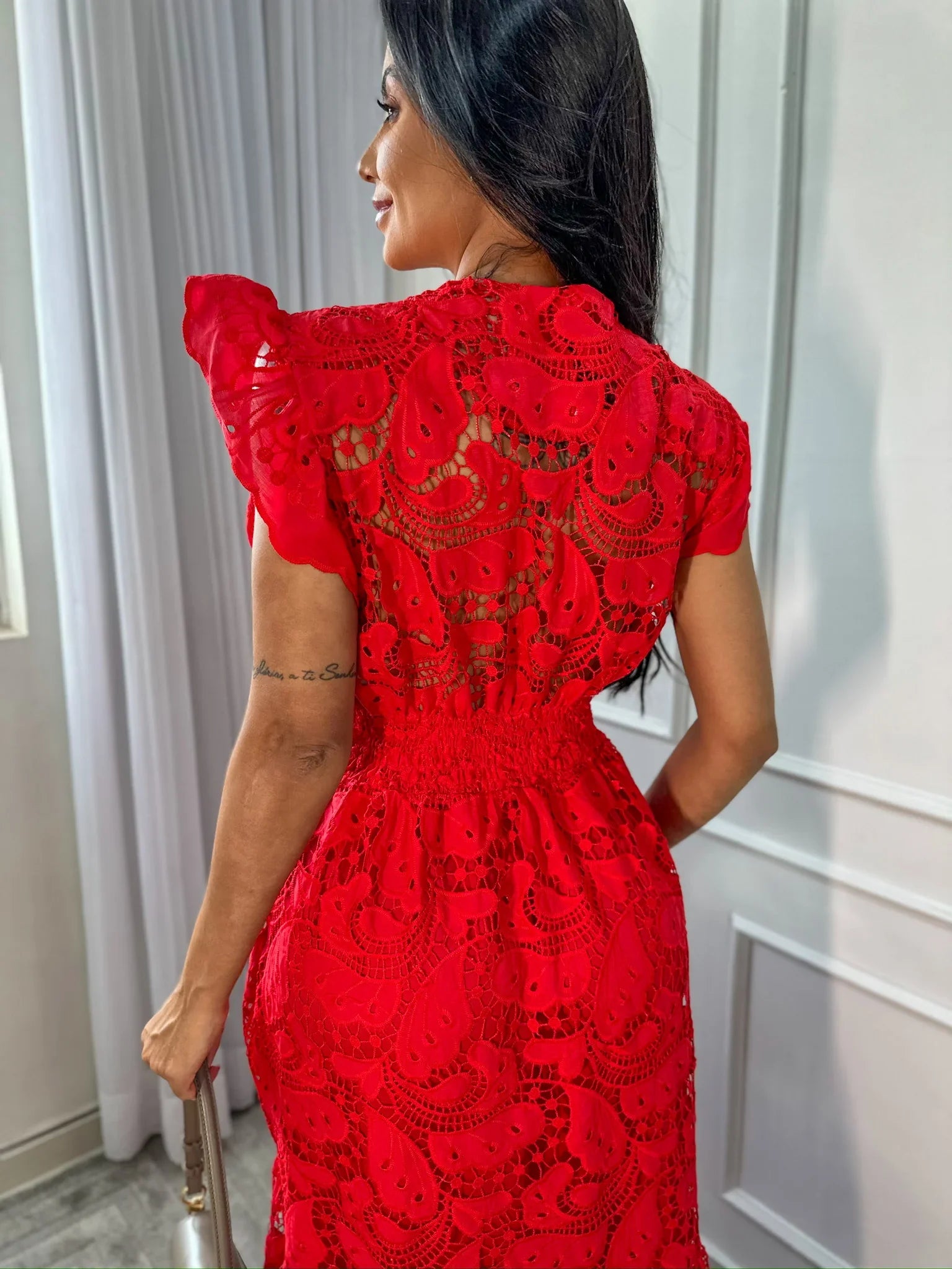 Vestido Gloria Longo de Renda Vermelho