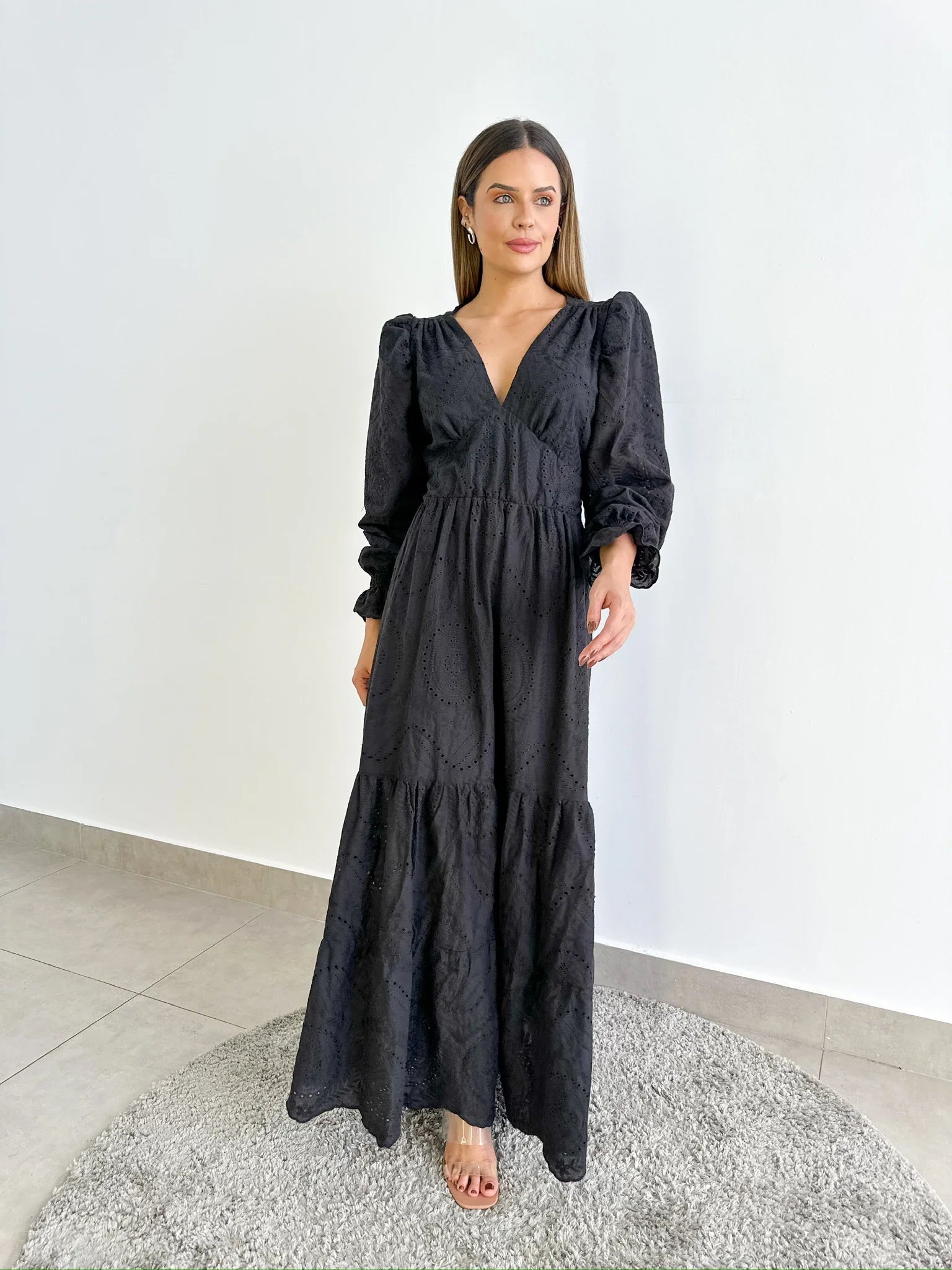 Vestido Pérola Longo de Laise Manga Bufante Preto