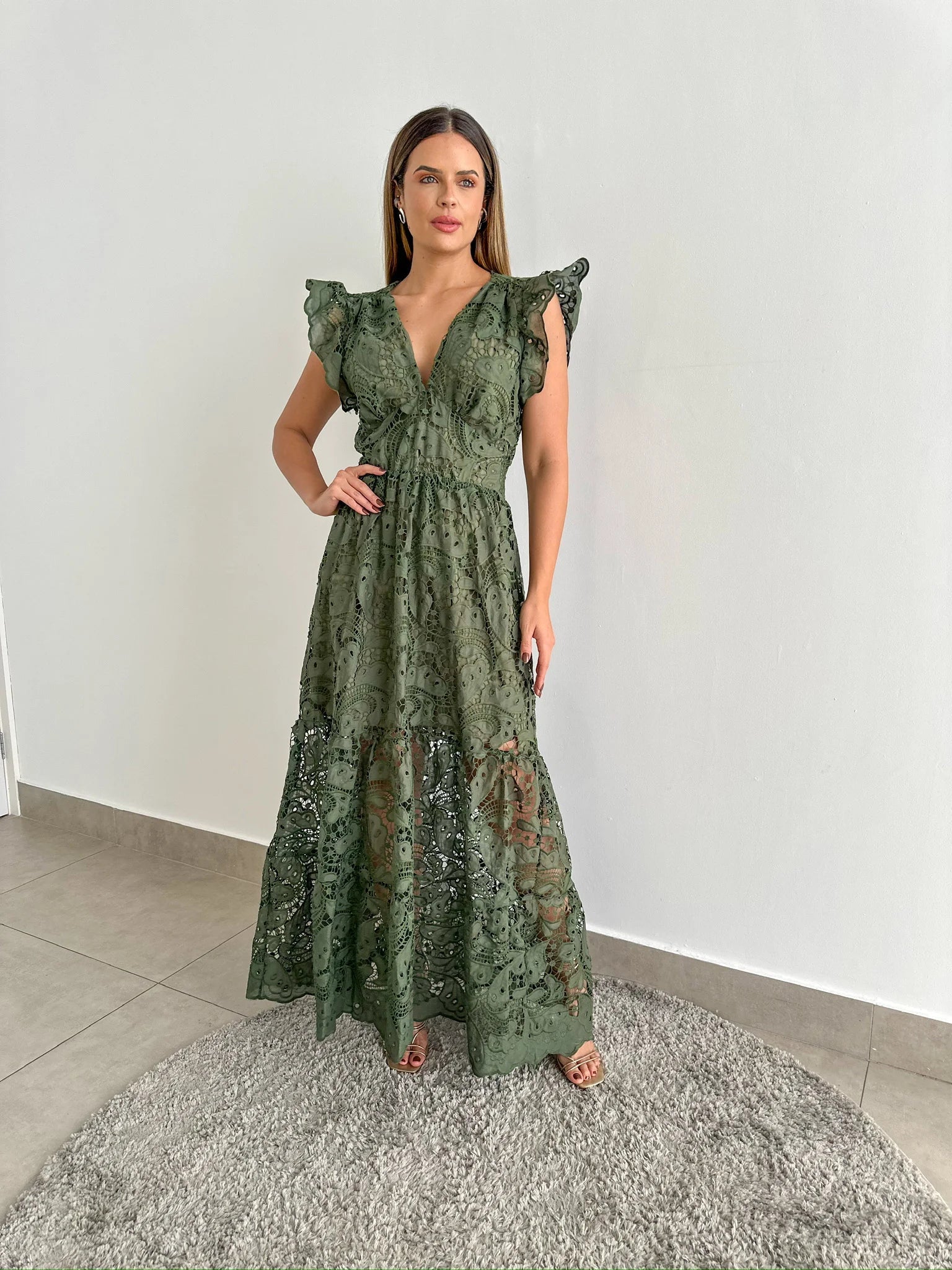 Vestido Glória Longo de Renda Verde Militar