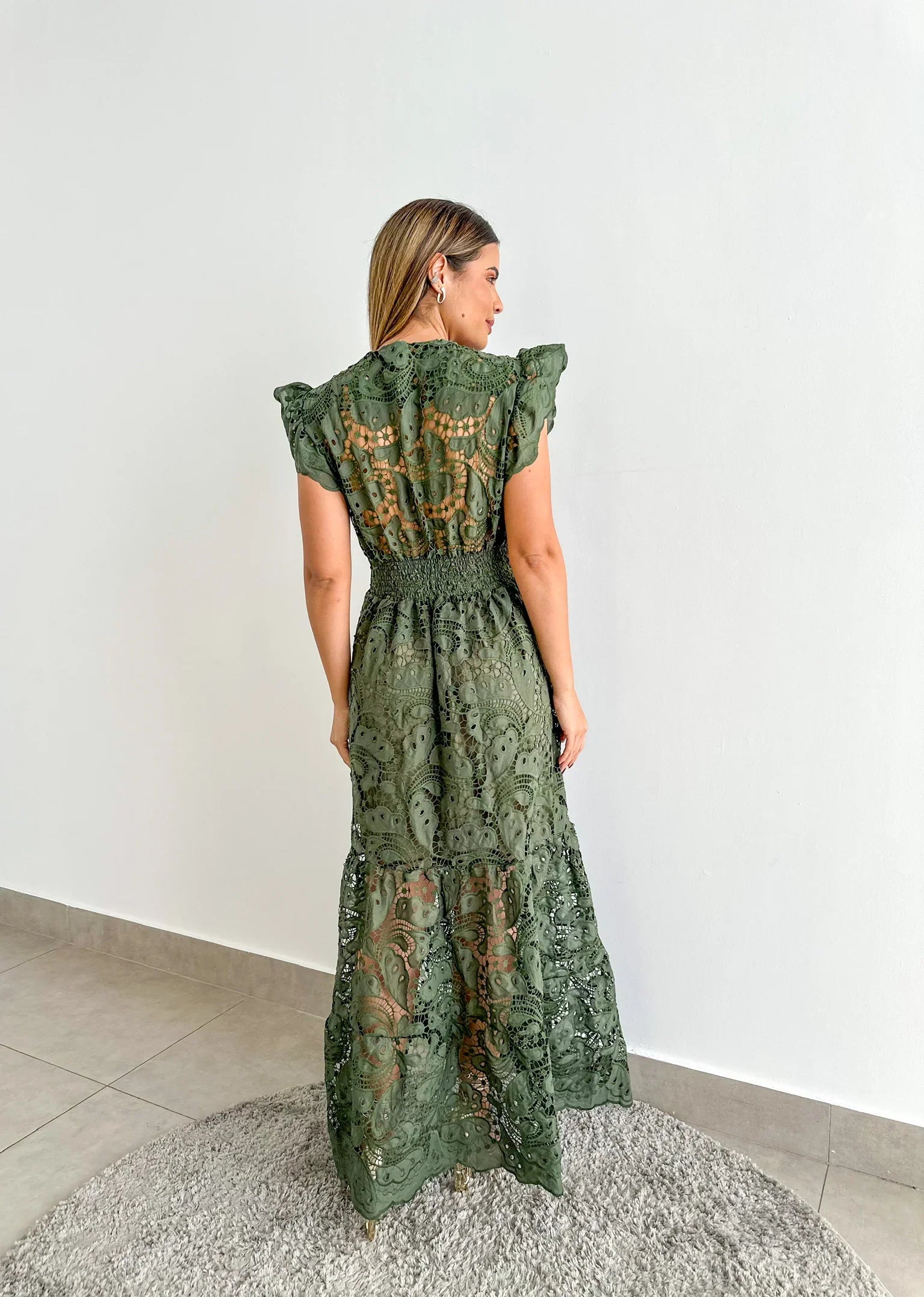 Vestido Glória Longo de Renda Verde Militar