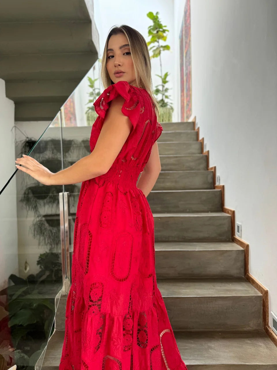 Vestido Glória Longo de Algodão Bordado Vermelho