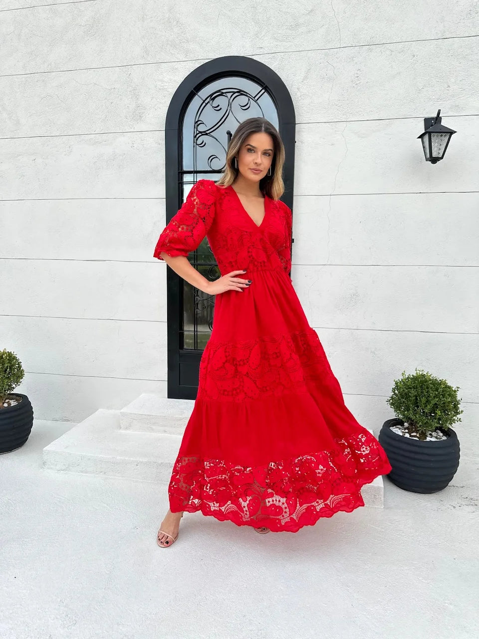 Vestido Madalena de Linho com Renda Vermelho