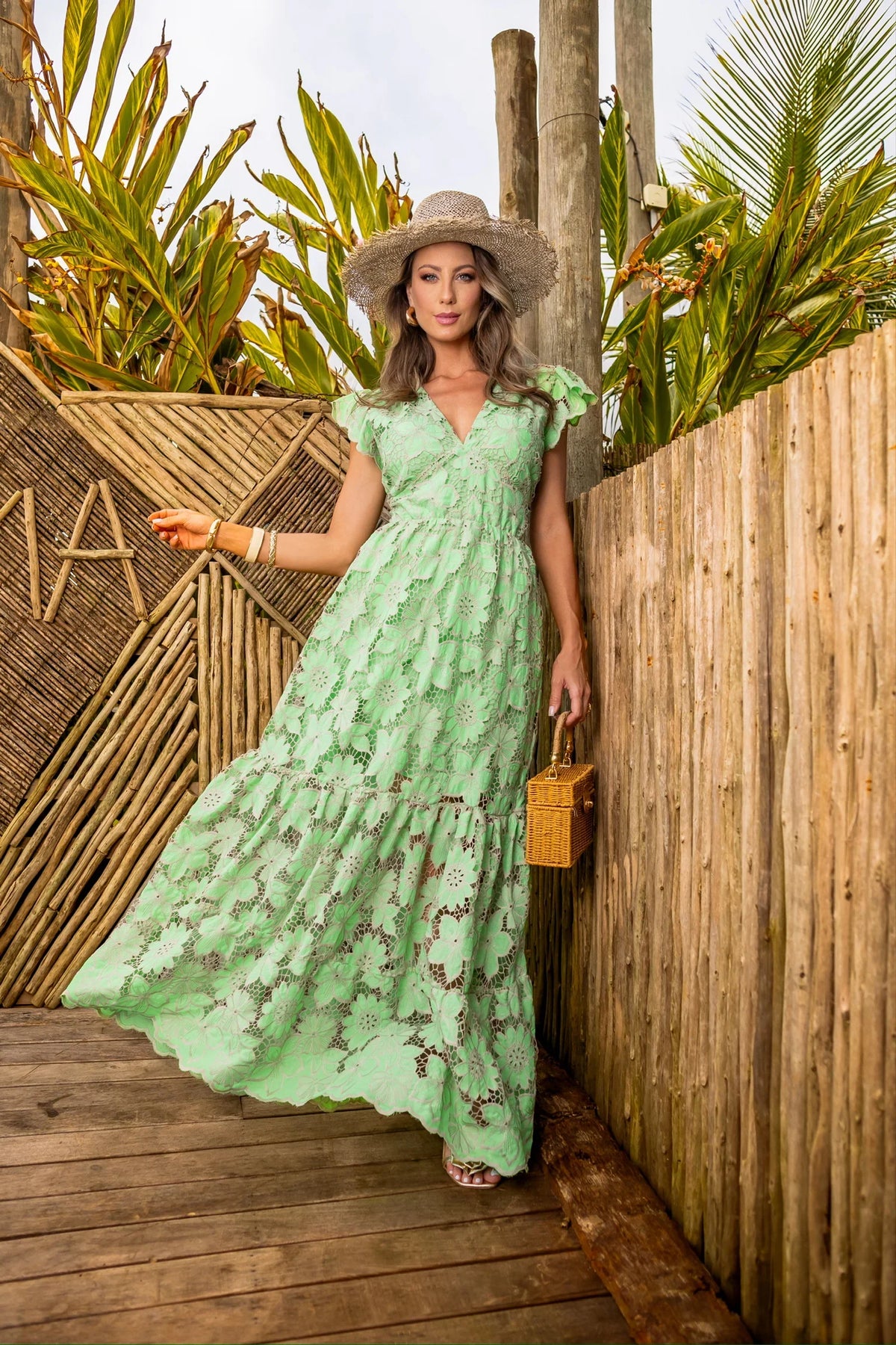 Vestido Glória Longo de Renda Bicolor Verde com Bege